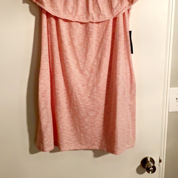 NY&C Shift Dress - Picture 4 of 4